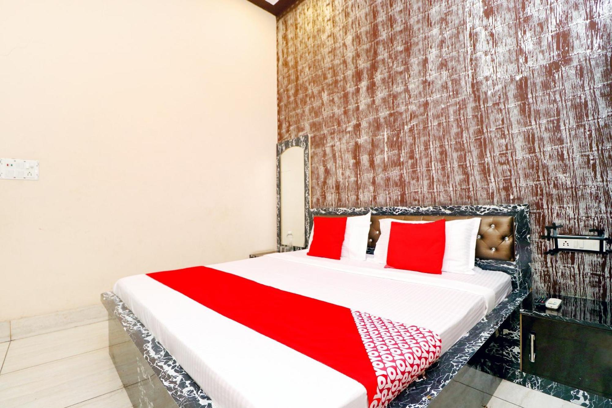 Hotel O Pushp Vatika بهيواني المظهر الخارجي الصورة